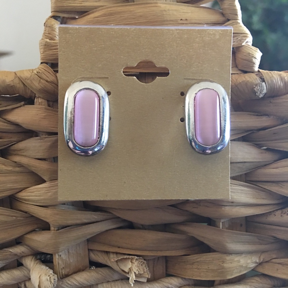 Vintage pink moon glow glass stone earrings